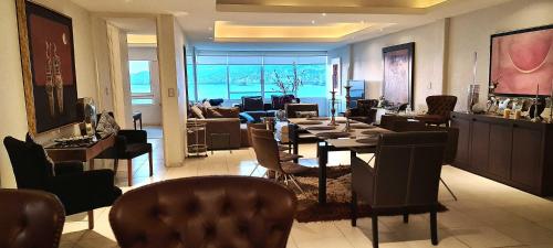 Penthouse en Las Brisas Acapulco in Icacos