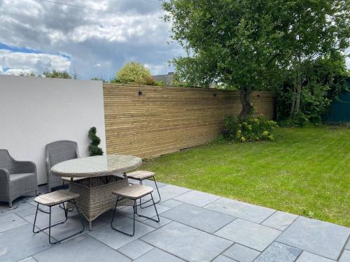 Newly Extended 3 Bed Family Home Near Graves Park in กลีดเลส วัลเลย์