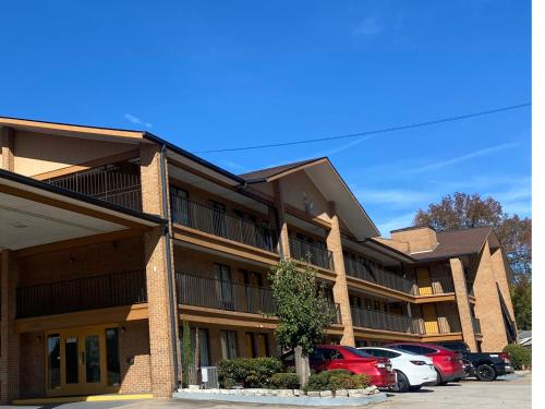 American Inn and Suites - 숙소 외관