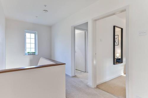 Cosy, Exclusive Sheffield House Near Peak District in ดอร์