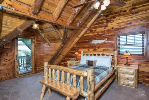 Coschocton Hills - 2 Luxury Log Cabins - Lake Coschocton Hills - 2 Luxury Log Cabins - Lake