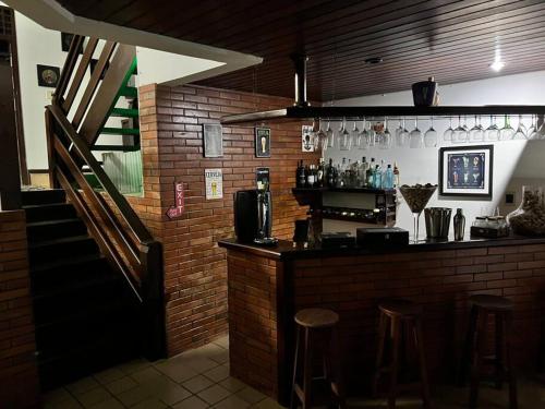 mansão com churrasqueira sinuca piscina aquecida mansão com churrasqueira sinuca piscina aquecida