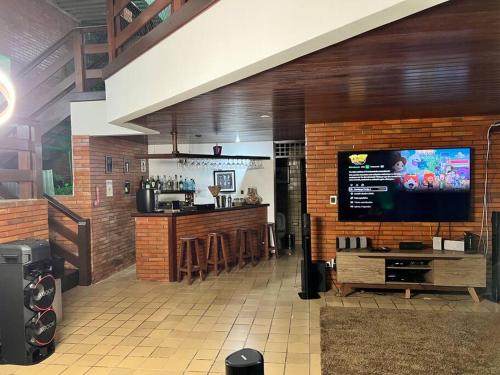 mansão com churrasqueira sinuca piscina aquecida mansão com churrasqueira sinuca piscina aquecida