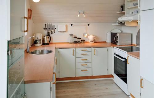 ห้องครัว, Holiday Home Ringkøbing With Fireplace Ii in ซอนเดอร์วิก