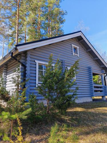 2 bedrooms, 5 beds