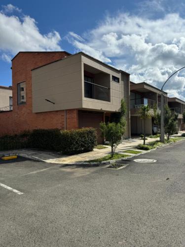 Casa Condominio Via llanogrande,San Antonio