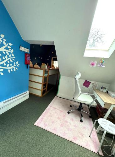 Charming Kits Character House in Vancouver, Canada