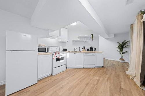 Charming 1-bed Basement, Wi-fi - 