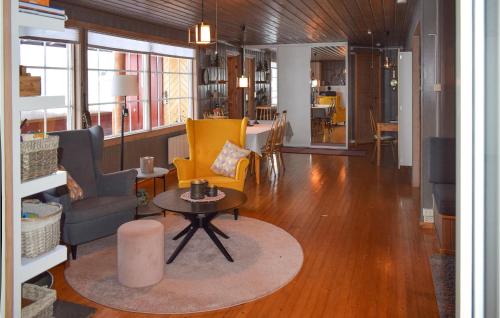 Three-Bedroom Holiday Home
