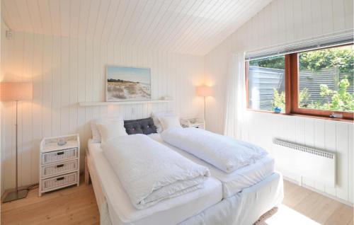 Three-Bedroom Holiday Home In Ebeltoft in Ebeltoft