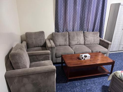 Kings Blue luxury Kings Blue luxury