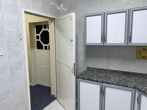 Kings Blue luxury Kings Blue luxury