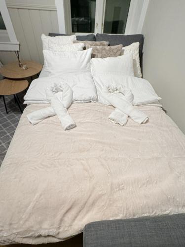 Kong Oscars gate 28 - 301 Kong Oscars gate 28 - 301