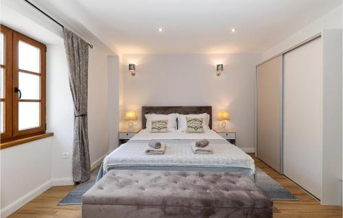 Gorgeous Home In Bribir With Wifi in 巴里比