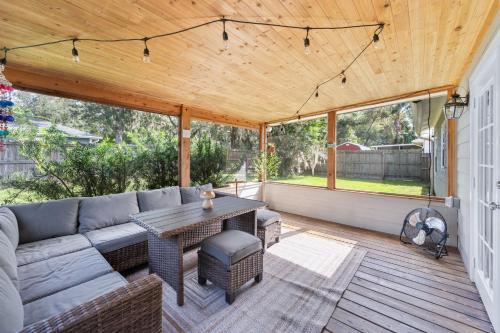 Sunny Retreat Near Downtown & Beaches in St. Augustine, USA