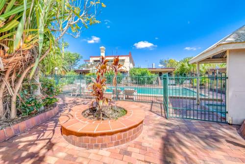 สระว่ายน้ำ, Bundaberg International Motor Inn in บันดาเบิร์ก