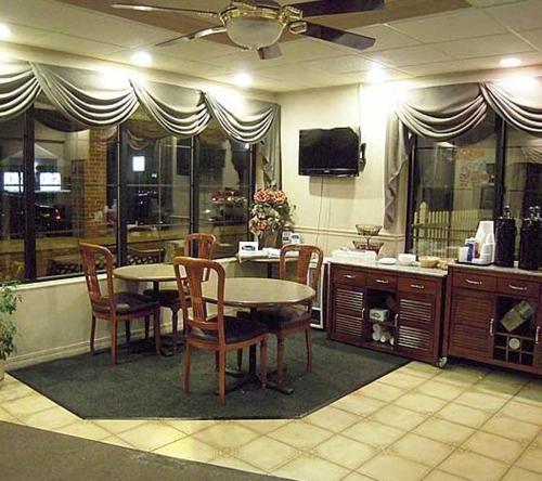 Colonie Inn and Suites in Latham, USA