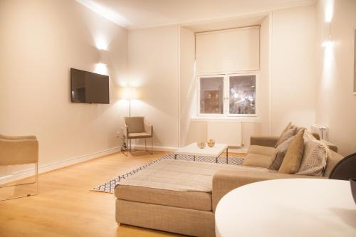 PREMIER SUITES PLUS Glasgow George Square - image 10