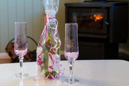 Milford Country Cottages in Maryvale