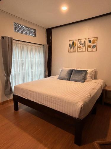 OON homestay Room Type - Double Room