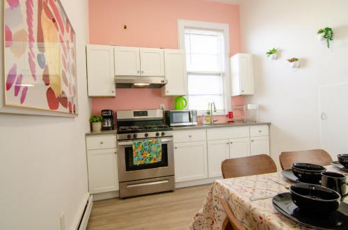 Pink Paradise with NYC Views in Union City, USA