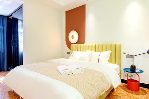 Locals Apartment House 40 in Furong