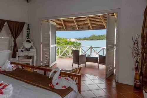 Oceandale Beachfront Villa in Gros Islet