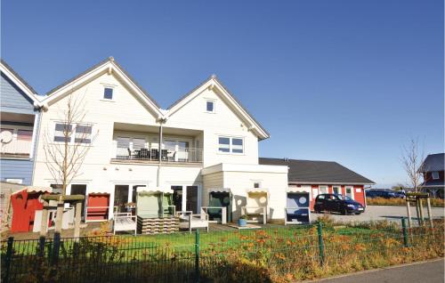 Four-Bedroom Apartment in Dagebull - image 3