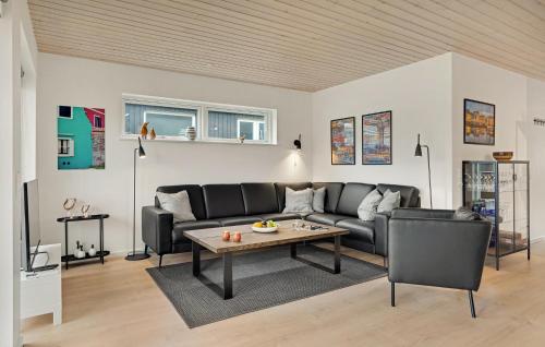  3 Bedroom Lovely Apartment In Slagelse in Slagelse