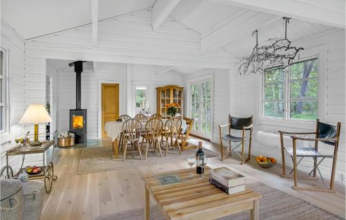  Awesome Home In Nykøbing Sj With Kitchen in Nykøbing Sjælland
