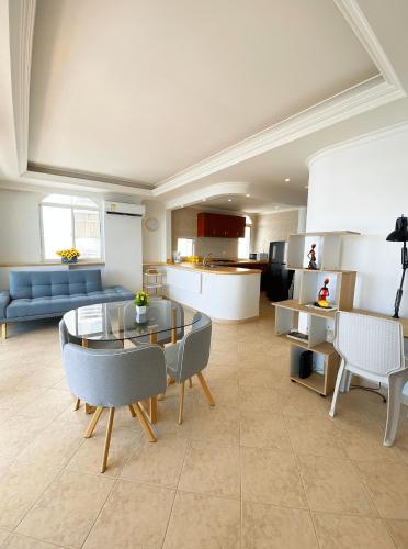 Apartment with Terrace image 6