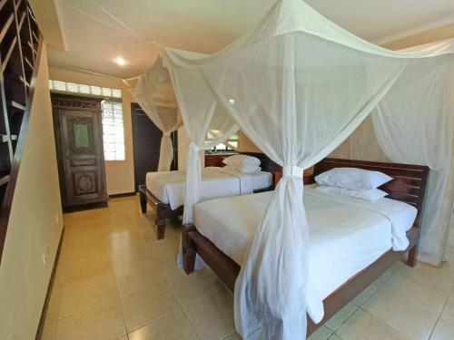 Sayang Taman Villas – Sanur, CO