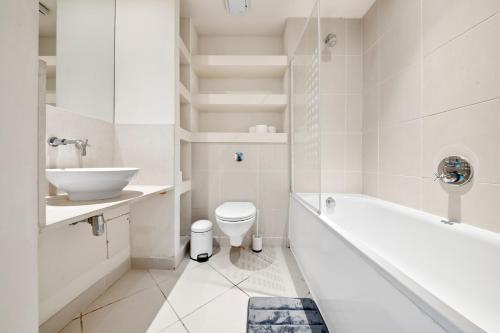 Londwell Canary Wharf River Thames Penthouse - image 14