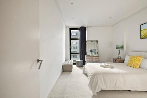 Londwell Canary Wharf River Thames Penthouse - image 6