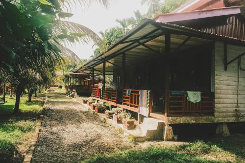 Pondok Oma for Solo Traveller in Busung Indah