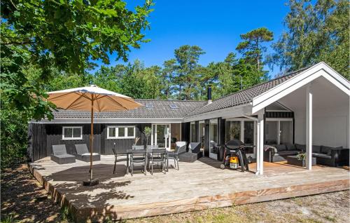 Holiday Home Tangvej Nexø Xii – khách sạn tại Snogebaek