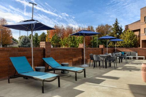 Hampton Inn Richland-Tri Cities - image 9
