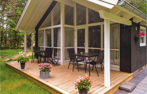 Exterior view, 3 Bedroom Nice Home In Esbjerg V in Hjerting