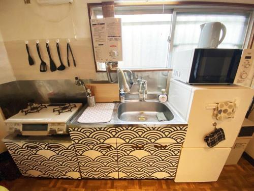 Open Sale! Nostalgic Jpn Drct to Shinjuku JR Sta Open Sale! Nostalgic Jpn Drct to Shinjuku JR Sta