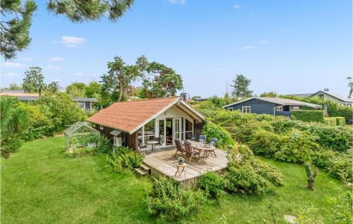  Awesome Home In Ølsted With House Sea View in Ølsted