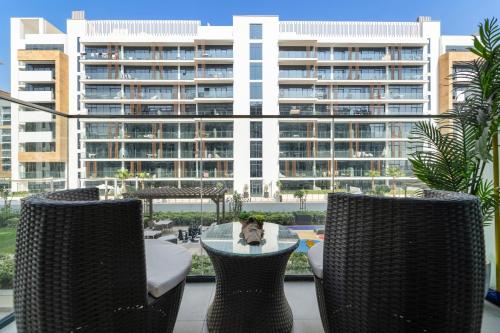 Studio Azizi Riviera 28 Community View, Dubai (photo 7)