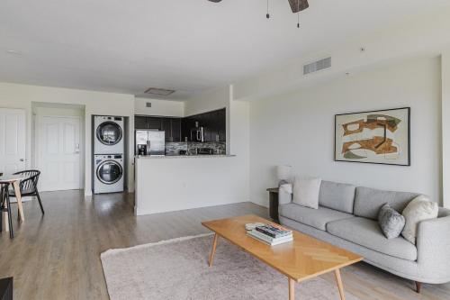 Blueground Coral Gables 1bd apartment MIA-124 in Miami, USA
