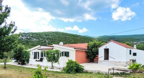 Viesnīcas āriene, Villa Iva in Ercegovci