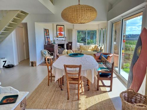 Létesítmények, 727-Superbe vue mer, grand confort, les pieds dan in Audierne