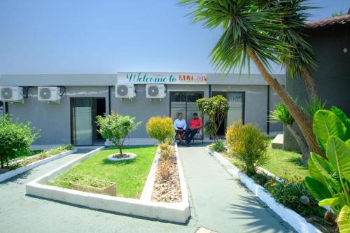 Alimop Bed and Breakfast - image 5