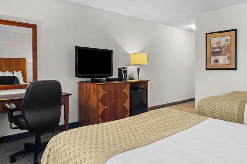 Best Western PLUS Langley Inn