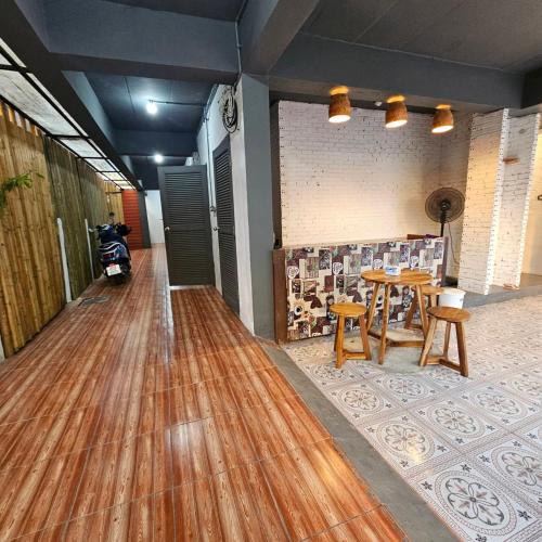 COOPER Guest House - 편의 시설/서비스