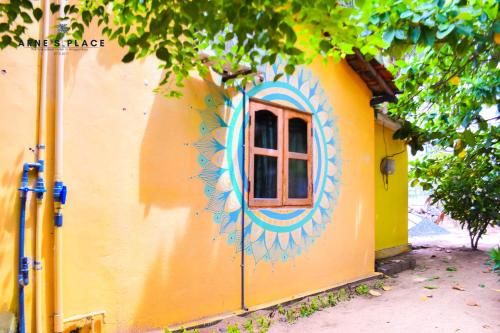 2 bedrooms, 4 beds