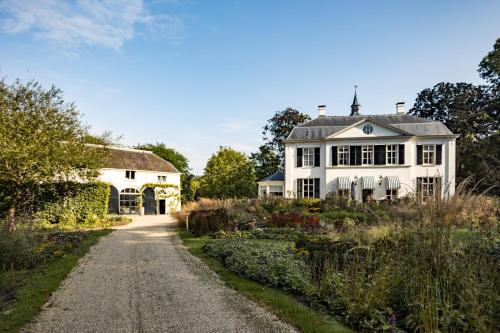 Exterior view, Landgoed Loenen B&B in Winssen