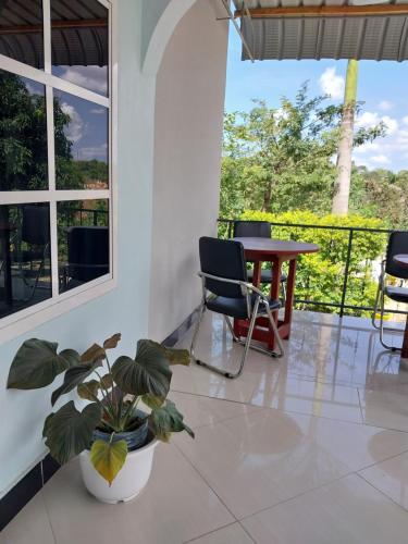 PEACE AND LOVELY HOME LODGE - image 5